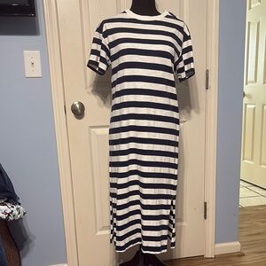Old Navy White and Blue Casual Maxi Shirt Dress